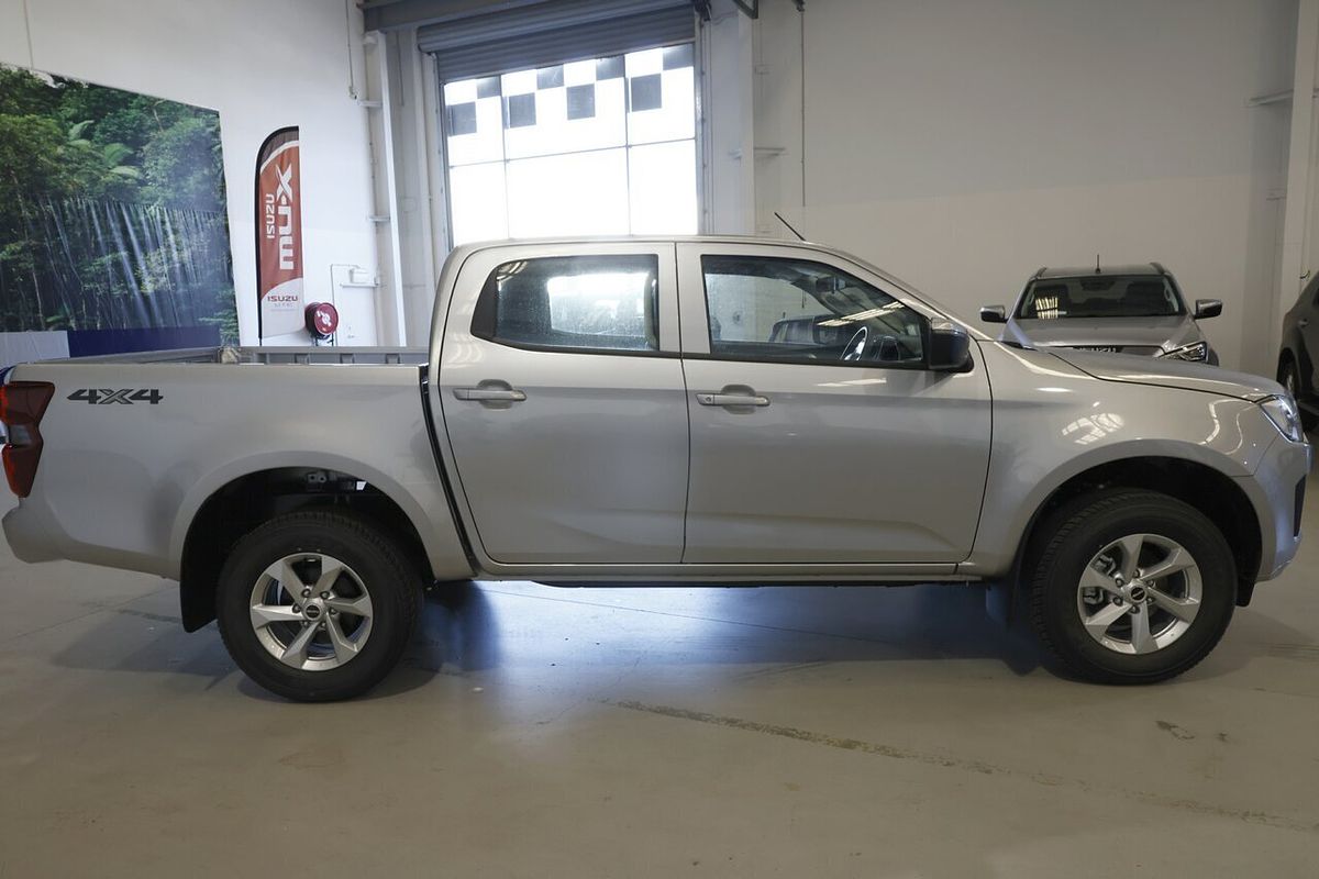 2025 Isuzu D-MAX LS-M 4X4