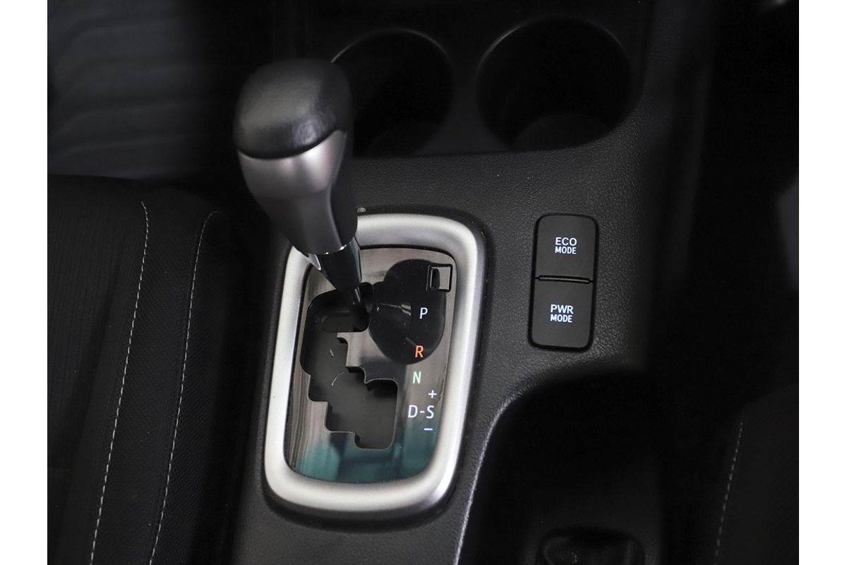 2020 Toyota Hilux SR5 GUN126R 4X4