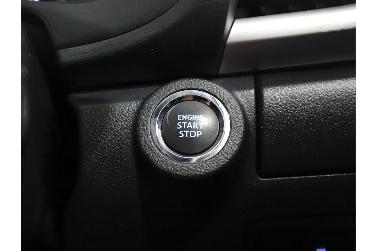 2020 Toyota Hilux SR5 GUN126R 4X4