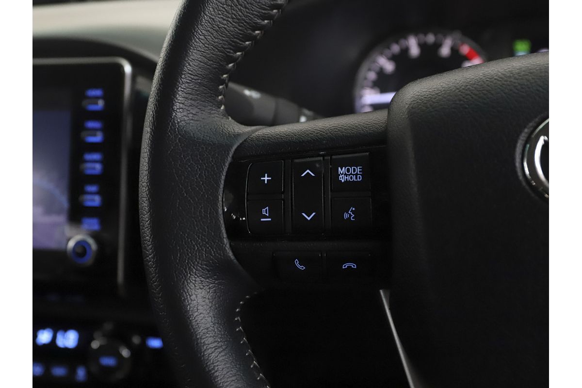 2020 Toyota Hilux SR5 GUN126R 4X4