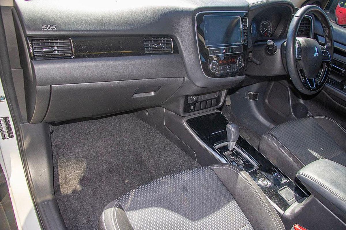 2019 Mitsubishi Outlander LS ZL