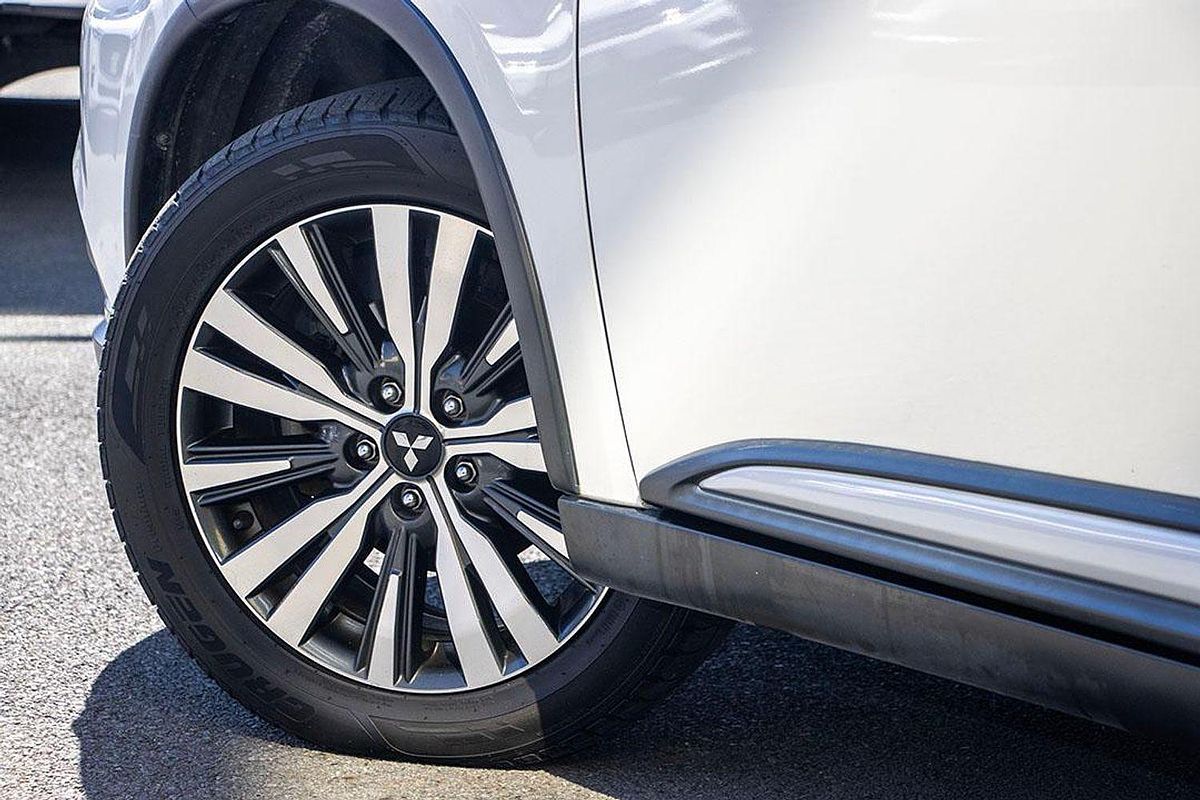 2019 Mitsubishi Outlander LS ZL