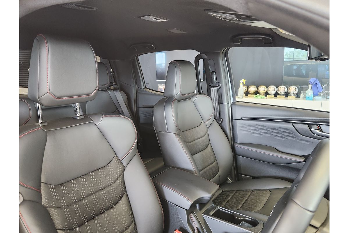 2025 Isuzu D-MAX X-TERRAIN 4X4