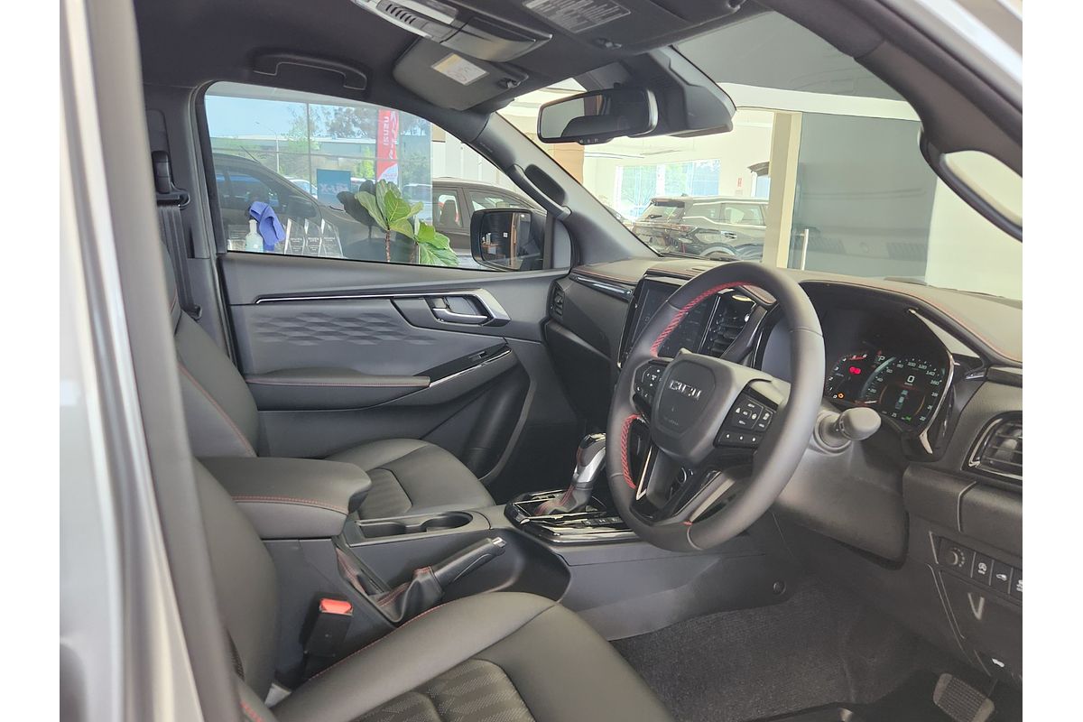 2025 Isuzu D-MAX X-TERRAIN 4X4