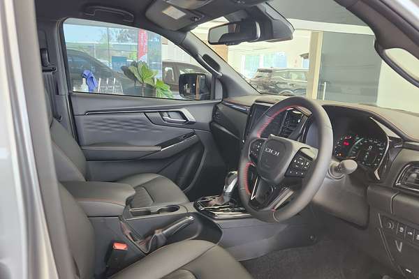 2025 Isuzu D-MAX X-TERRAIN 4X4