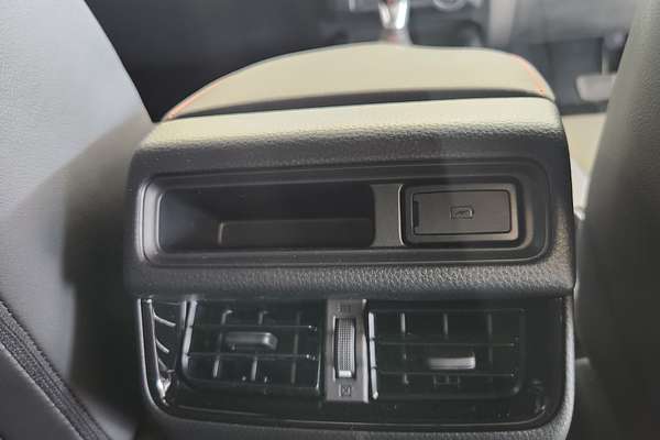 2025 Isuzu D-MAX X-TERRAIN 4X4