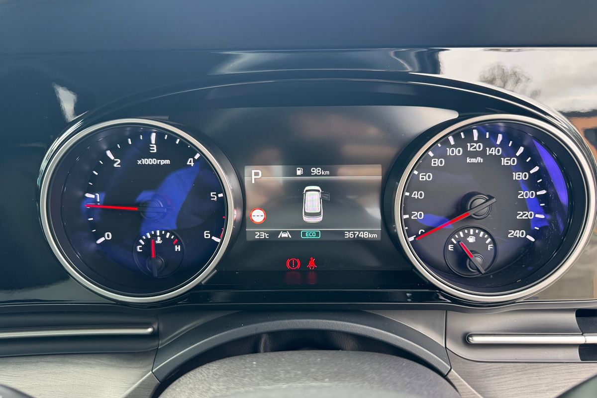 2023 Kia Carnival Special Edition KA4