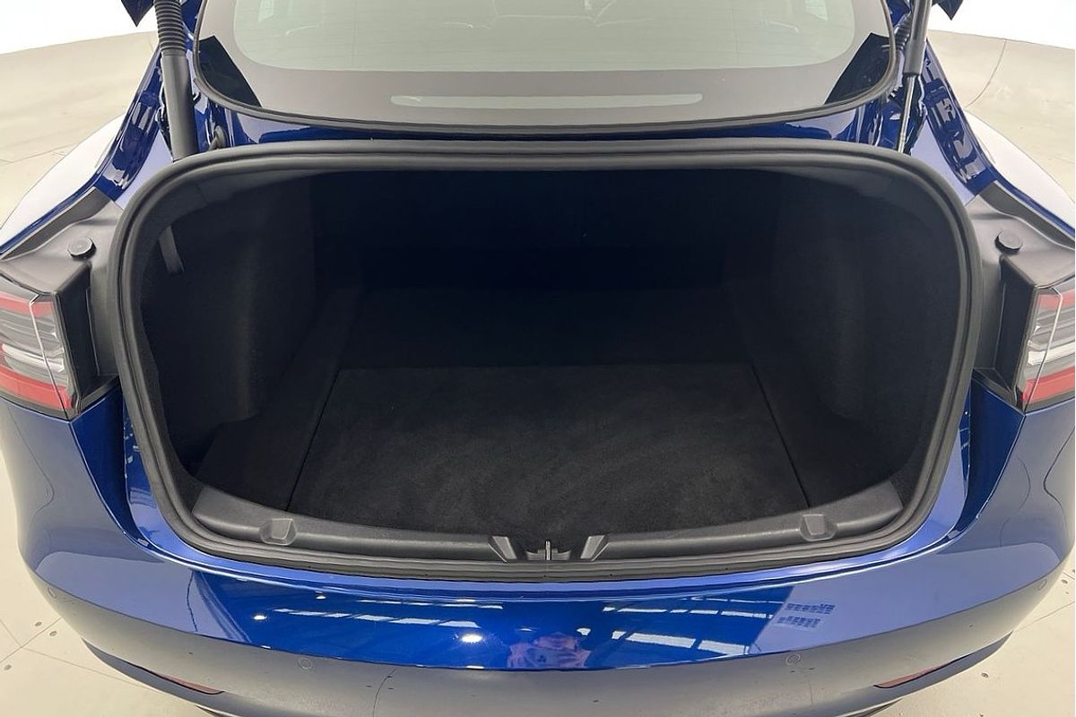 2023 Tesla Model 3 Rear-Wheel Drive