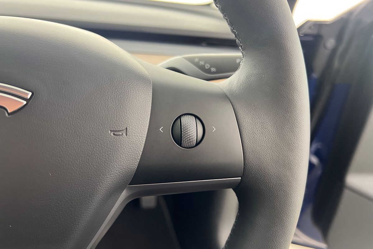 2023 Tesla Model 3 Rear-Wheel Drive