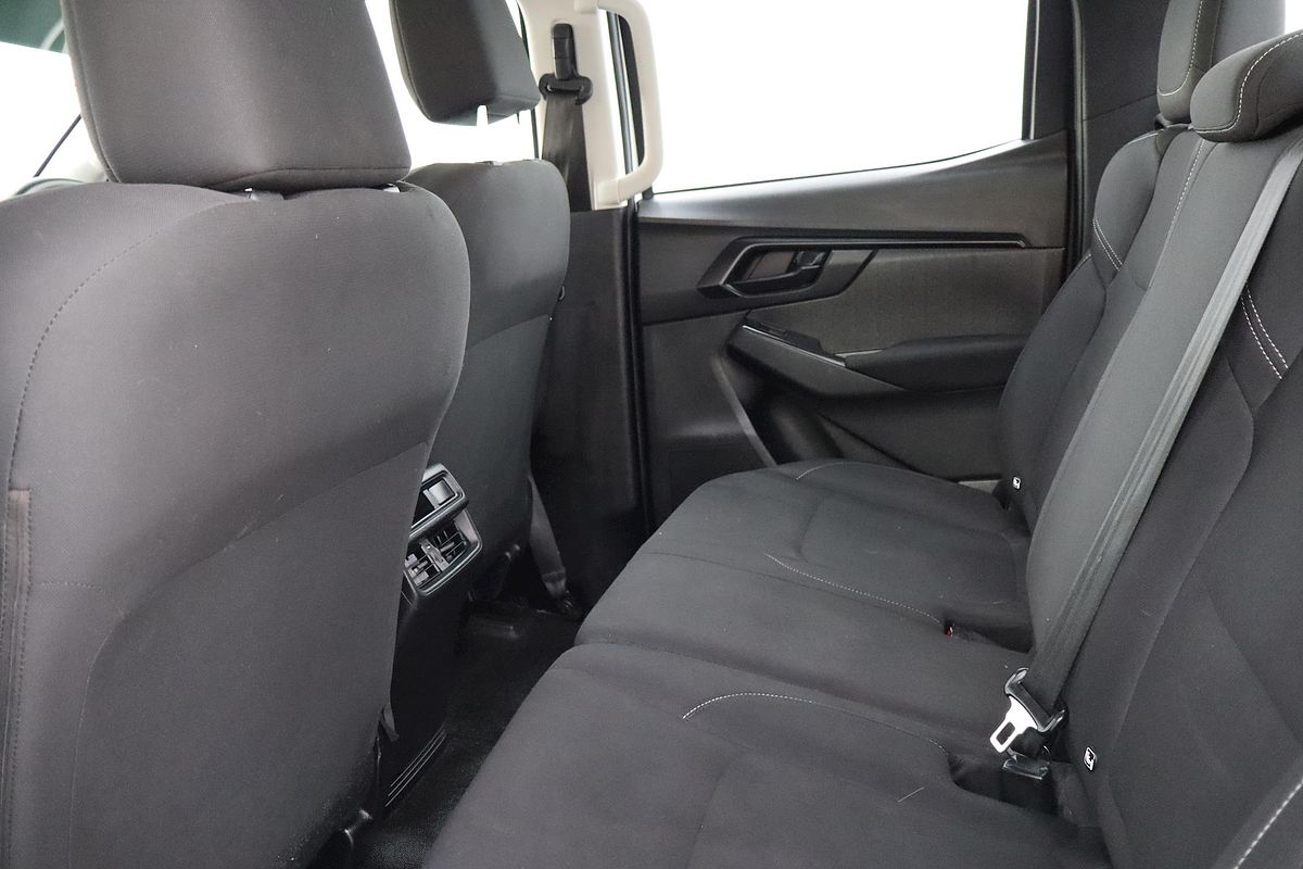 2021 Isuzu D-MAX SX High Ride Rear Wheel Drive