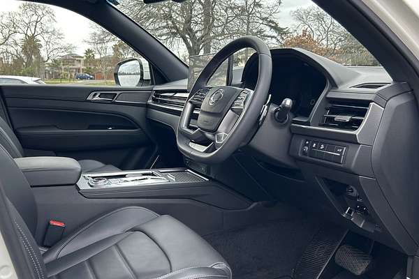 2024 SsangYong Rexton Adventure Y461