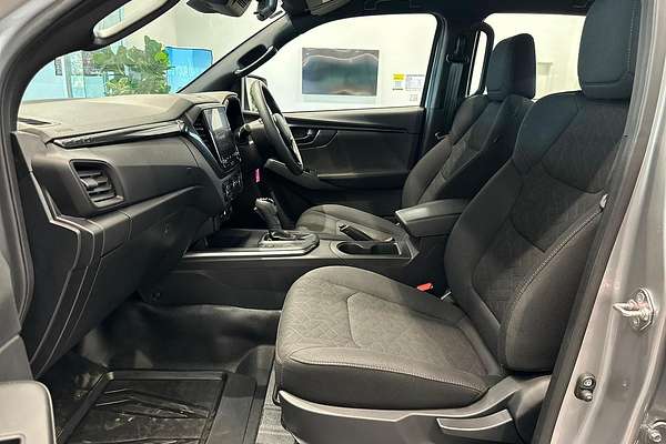 2025 Isuzu D-MAX X-RIDER 4X4