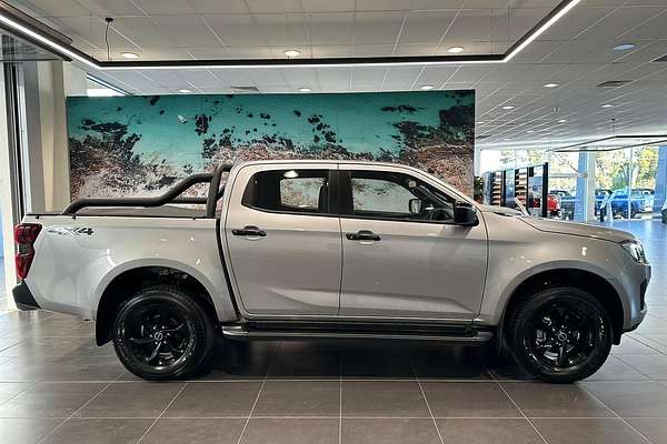 2025 Isuzu D-MAX X-RIDER 4X4