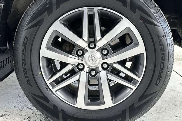 2019 Toyota Hilux SR5 GUN126R 4X4