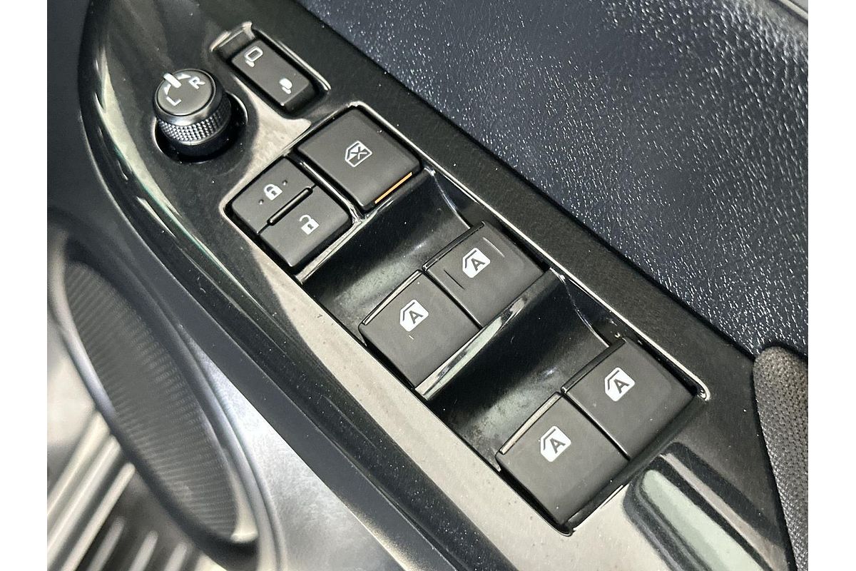 2019 Toyota Hilux SR5 GUN126R 4X4