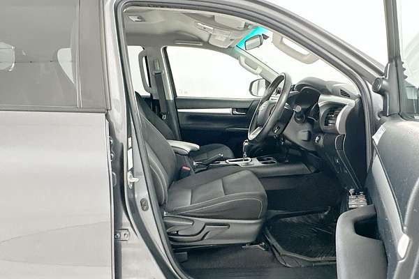 2019 Toyota Hilux SR5 GUN126R 4X4