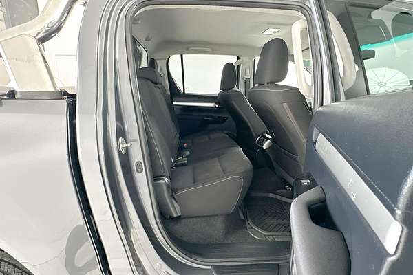 2019 Toyota Hilux SR5 GUN126R 4X4