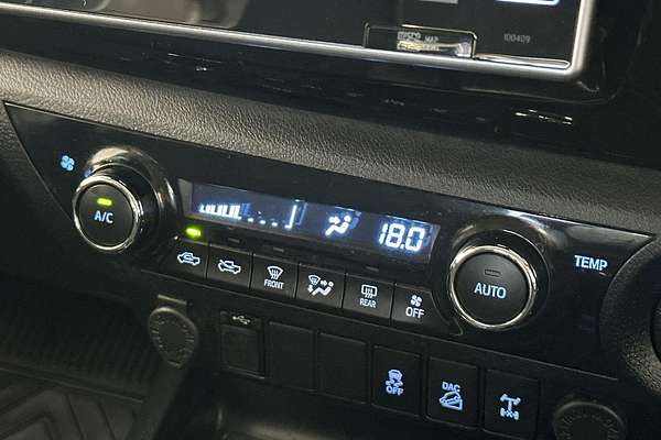 2019 Toyota Hilux SR5 GUN126R 4X4