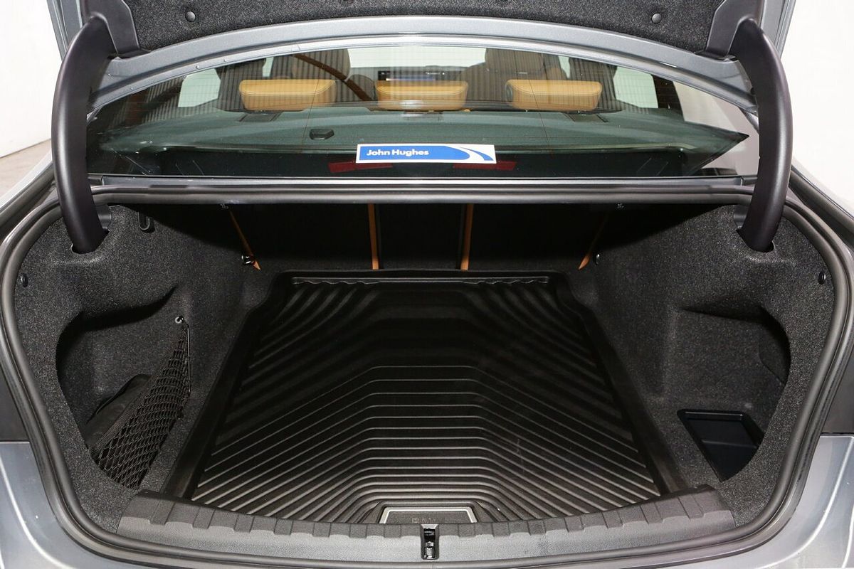 2023 BMW 3 Series 330i M Sport G20 LCI