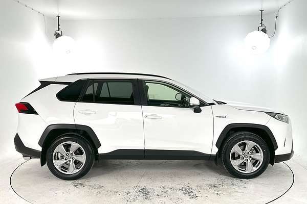 2021 Toyota RAV4 GXL AXAH52R