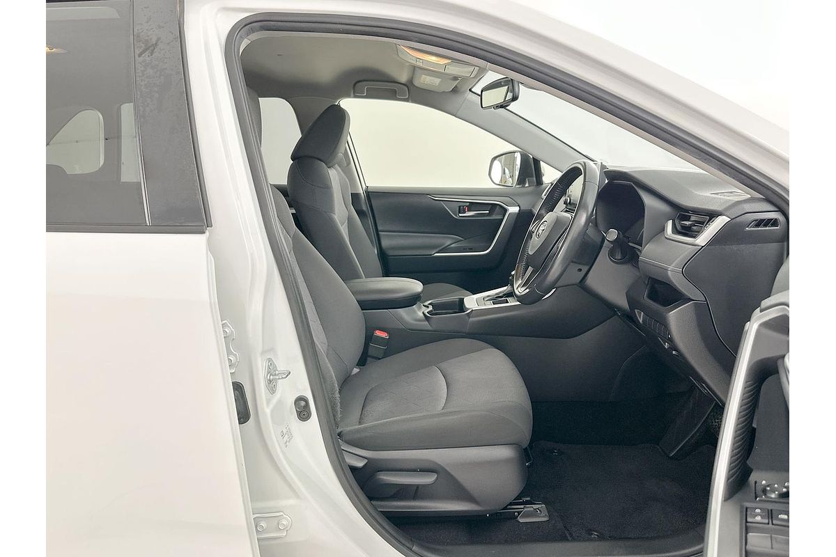 2021 Toyota RAV4 GXL AXAH52R