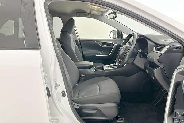 2021 Toyota RAV4 GXL AXAH52R