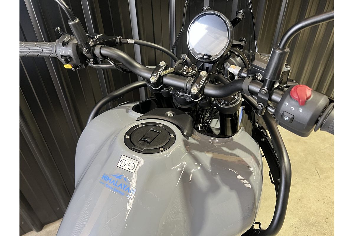 2025 Royal Enfield Himalayan 452