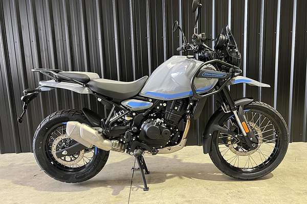 2025 Royal Enfield Himalayan 452