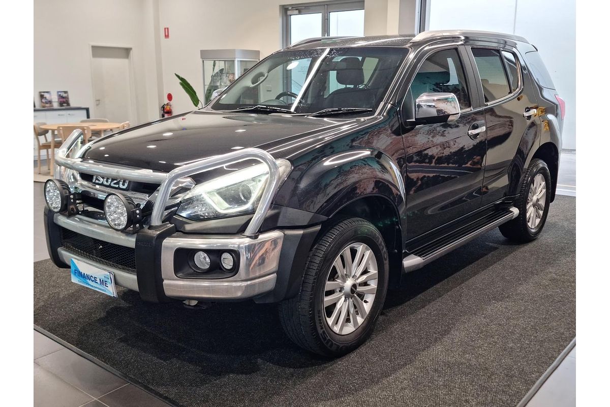 2017 Isuzu MU-X LS-T