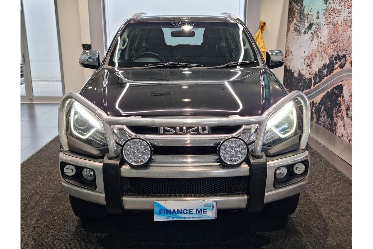 2017 Isuzu MU-X LS-T