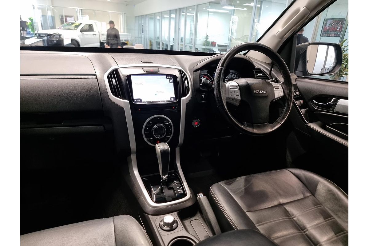 2017 Isuzu MU-X LS-T