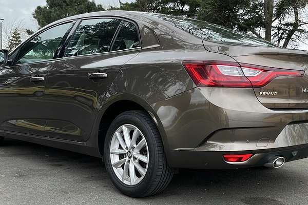 2019 Renault Megane Zen LFF