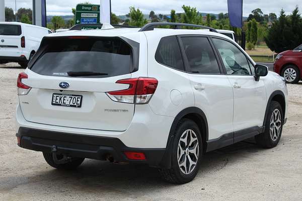 2020 Subaru Forester 2.5i S5