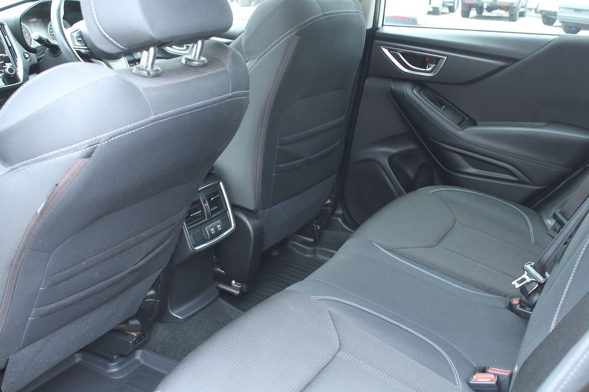 2020 Subaru Forester 2.5i S5