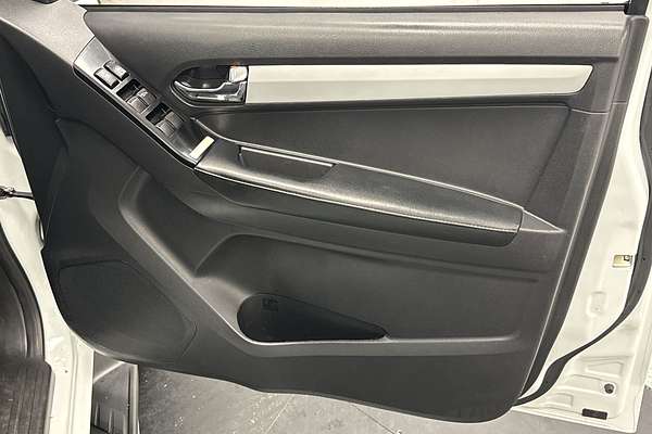 2019 Isuzu D-MAX LS-T High Ride Rear Wheel Drive