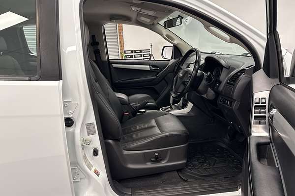 2019 Isuzu D-MAX LS-T High Ride Rear Wheel Drive