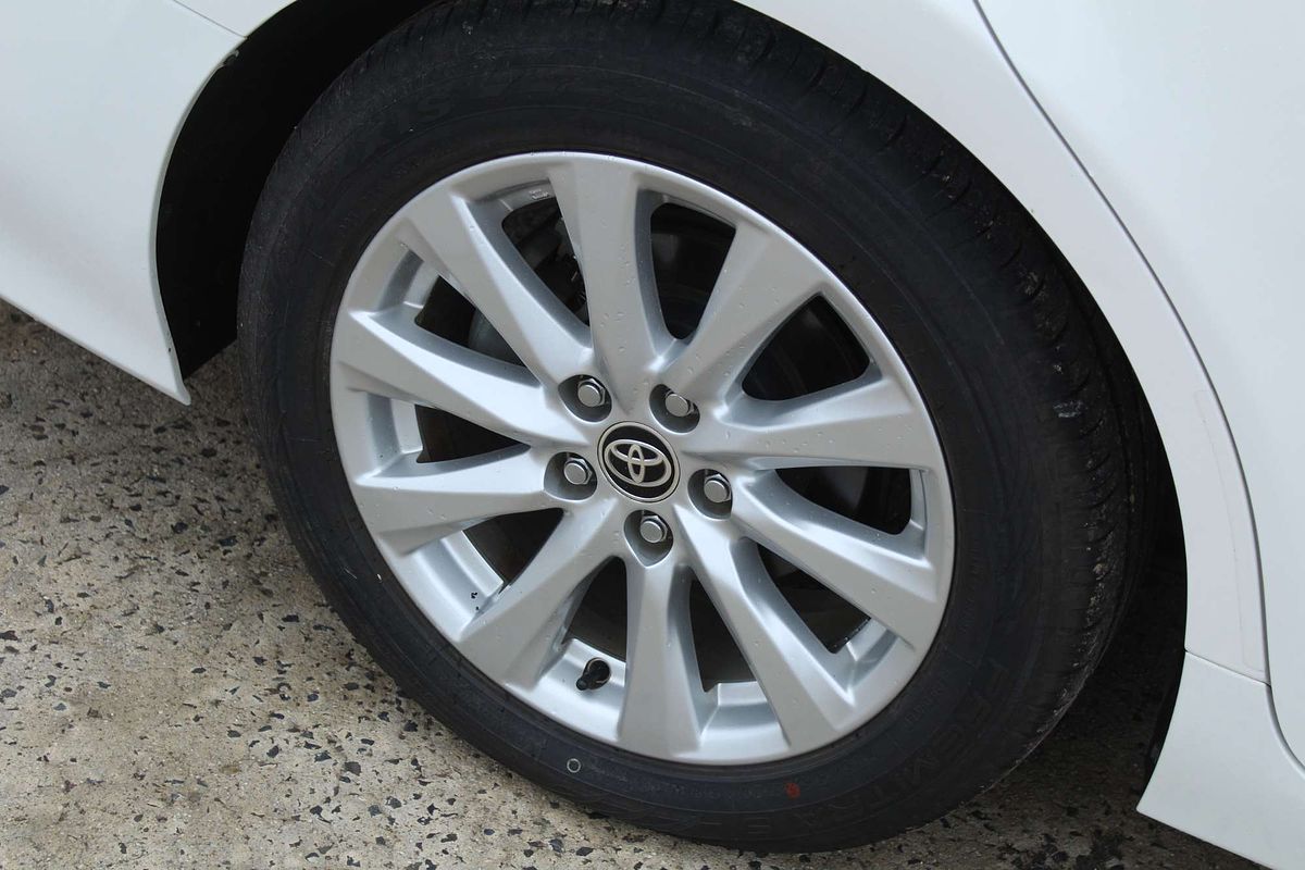 2020 Toyota Camry Ascent AXVH71R