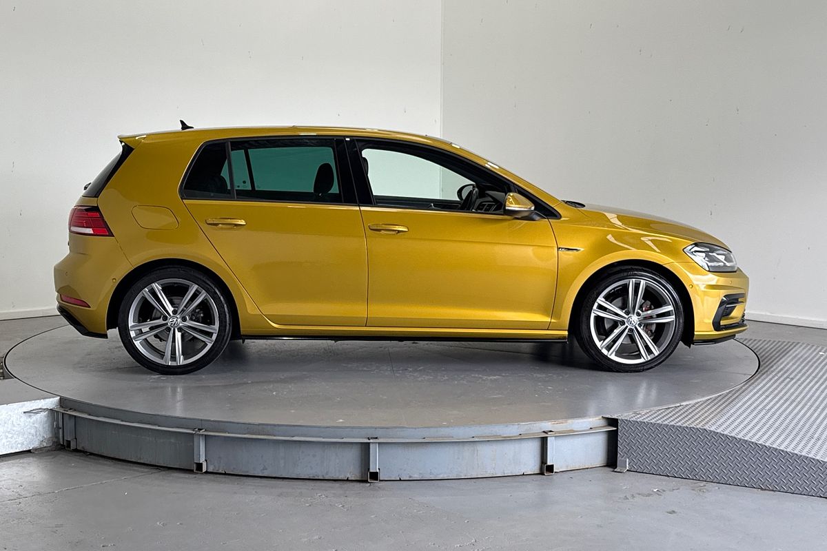 2017 Volkswagen Golf 110 TSI HIGHLINE AU MY17