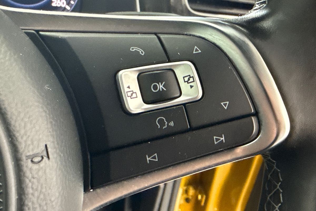 2017 Volkswagen Golf 110 TSI HIGHLINE AU MY17