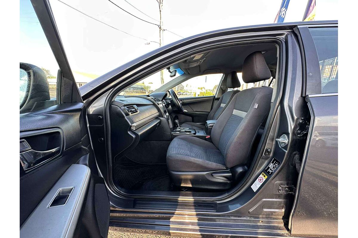 2014 Toyota Camry Hybrid H AVV50R