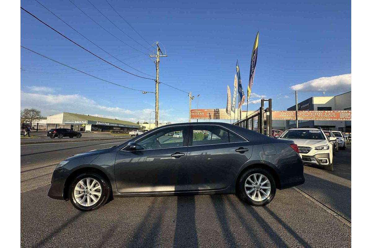 2014 Toyota Camry Hybrid H AVV50R
