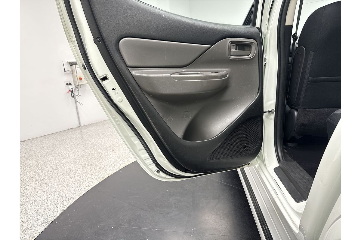 2018 Mitsubishi Triton GLX MQ 4X4