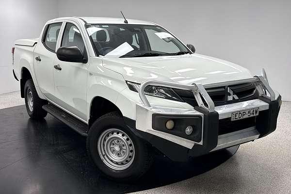 2019 Mitsubishi Triton GLX ADAS MR 4X4