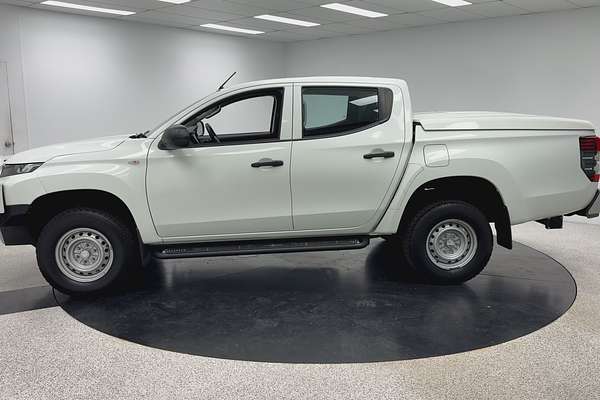 2019 Mitsubishi Triton GLX ADAS MR 4X4