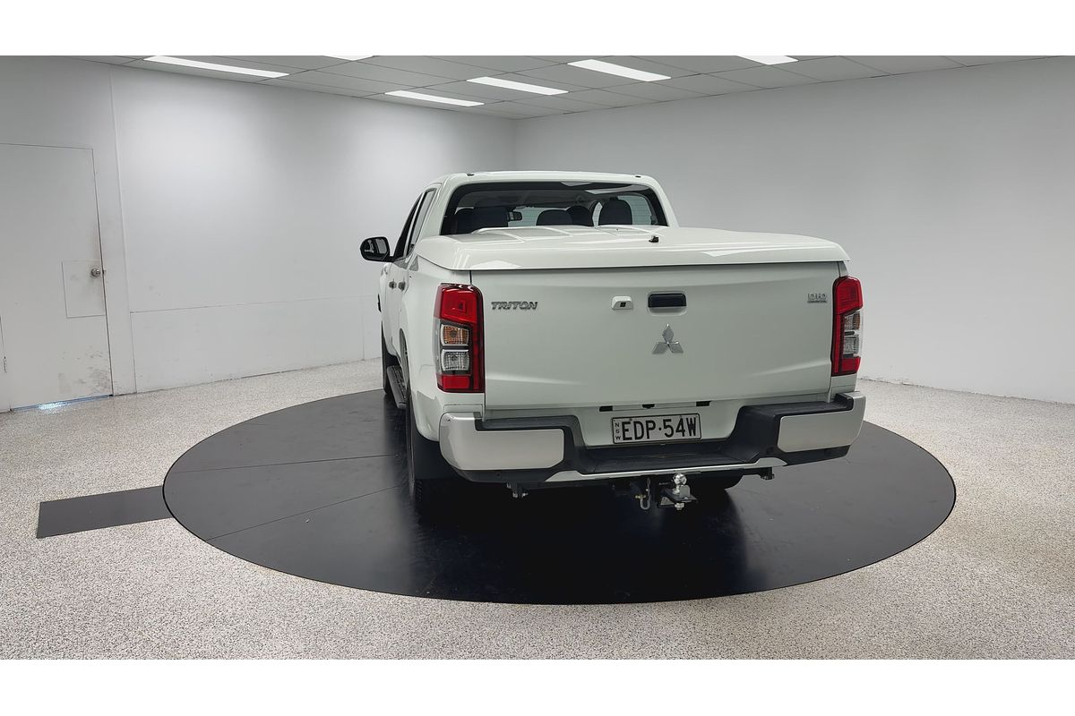 2019 Mitsubishi Triton GLX ADAS MR 4X4
