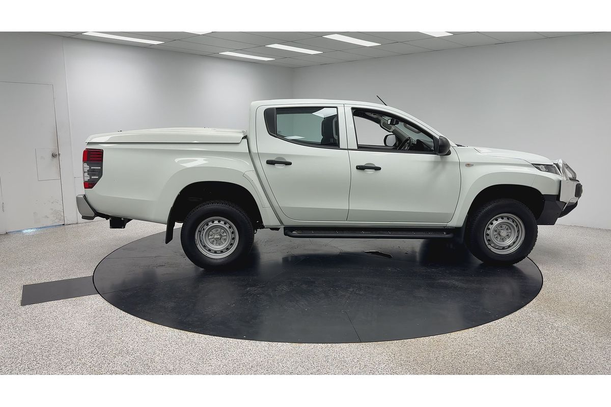 2019 Mitsubishi Triton GLX ADAS MR 4X4