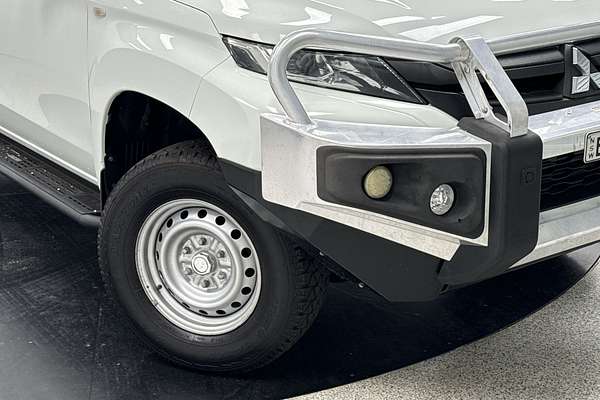 2019 Mitsubishi Triton GLX ADAS MR 4X4