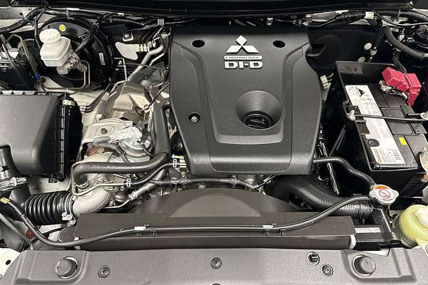 2019 Mitsubishi Triton GLX ADAS MR 4X4