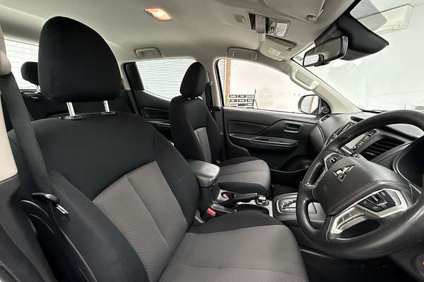 2019 Mitsubishi Triton GLX ADAS MR 4X4