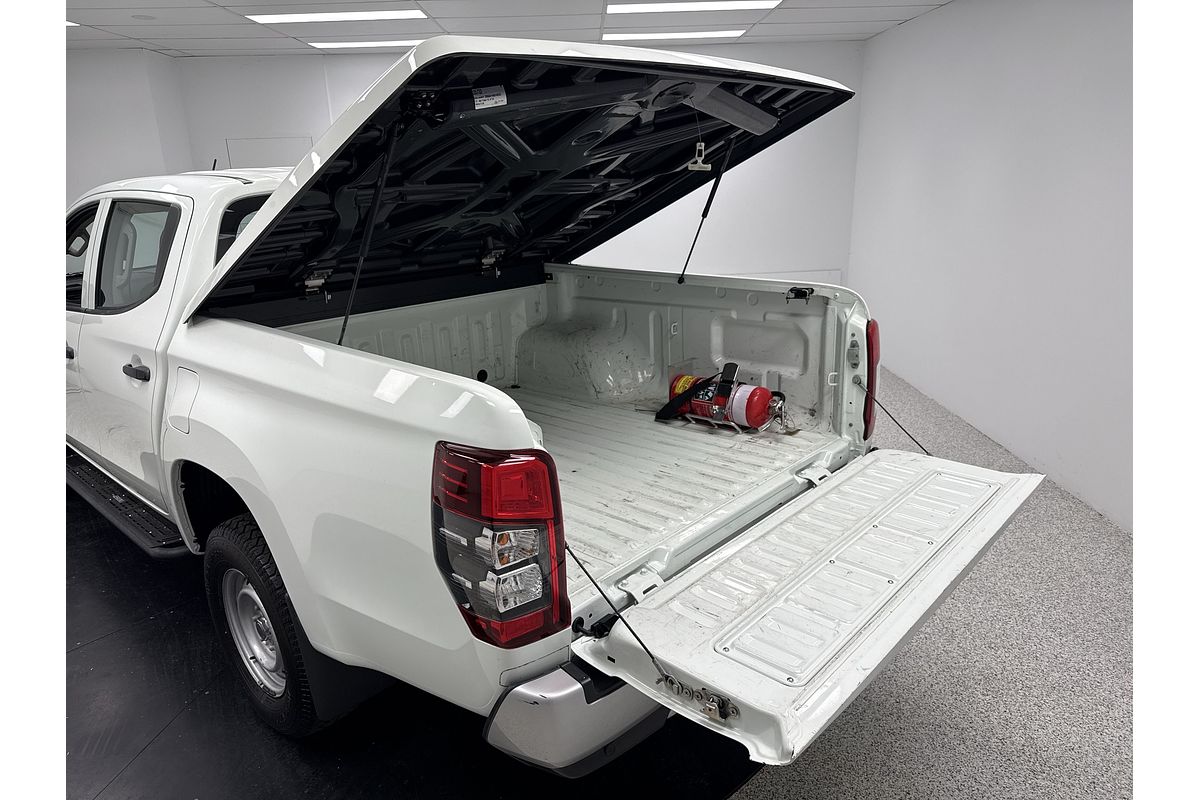 2019 Mitsubishi Triton GLX ADAS MR 4X4